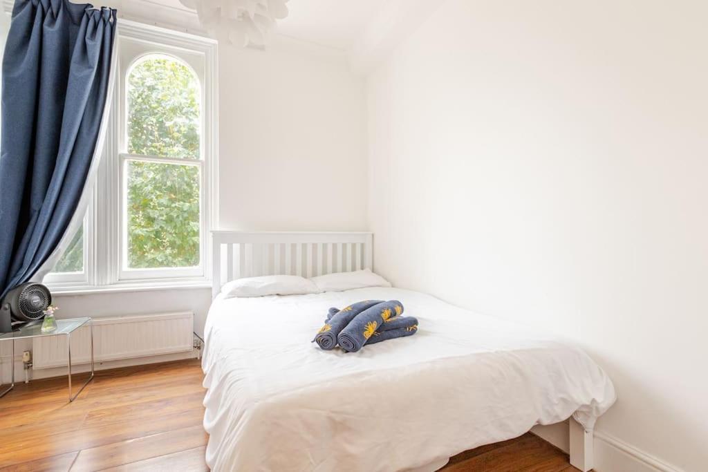 2 Bedroom Flat In St Johns Wood Londra Dış mekan fotoğraf